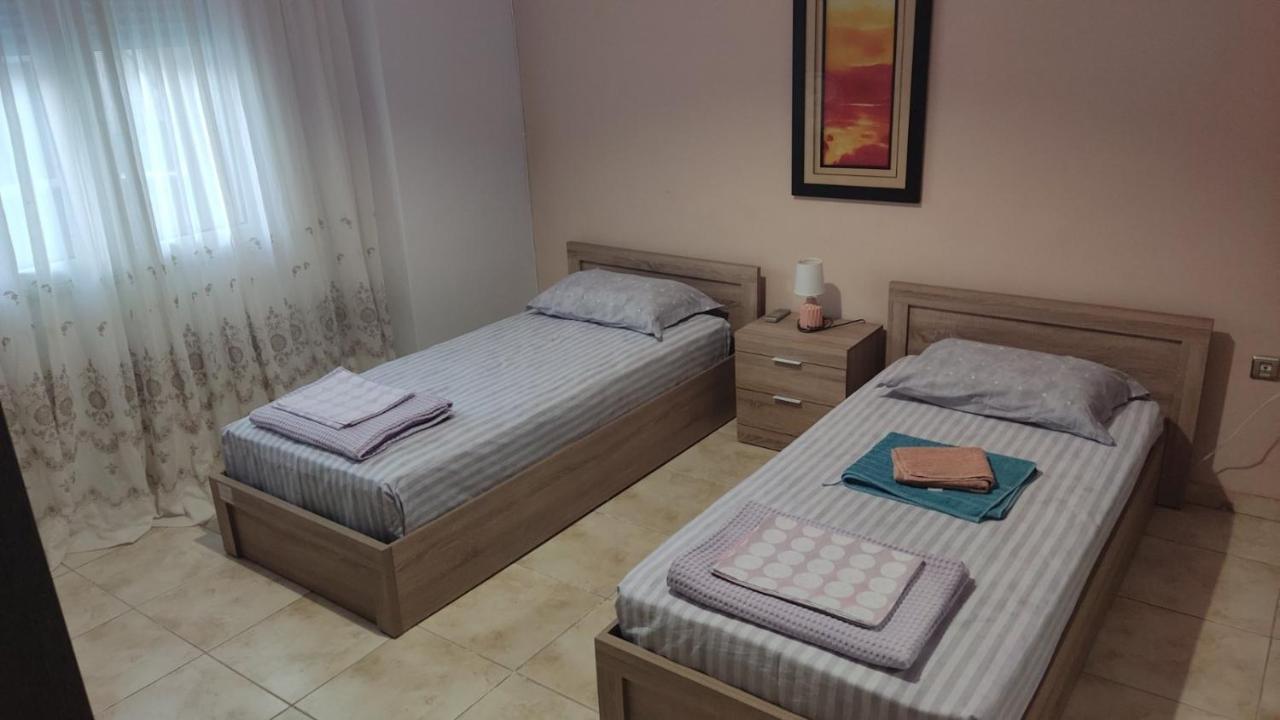Apartamento Airport'S Close, Cozy Flat For 6 Persons Markópoulon Exterior foto