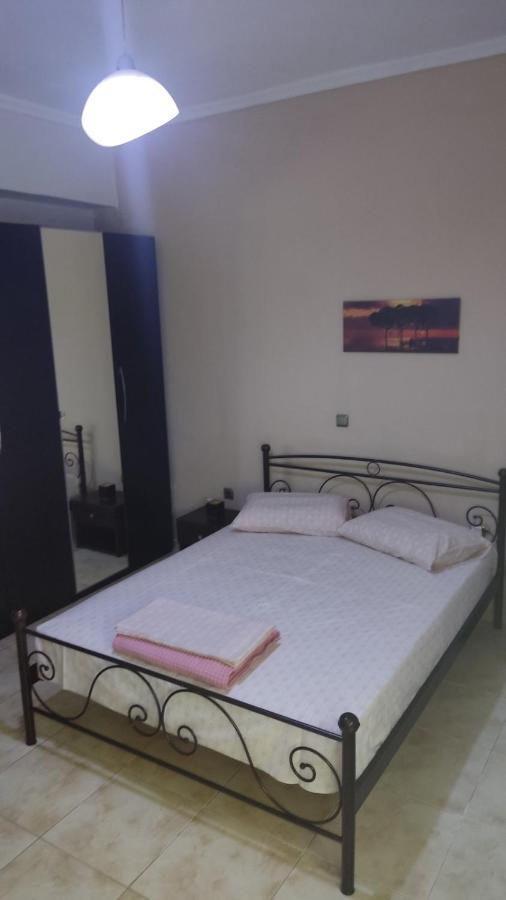 Apartamento Airport'S Close, Cozy Flat For 6 Persons Markópoulon Exterior foto