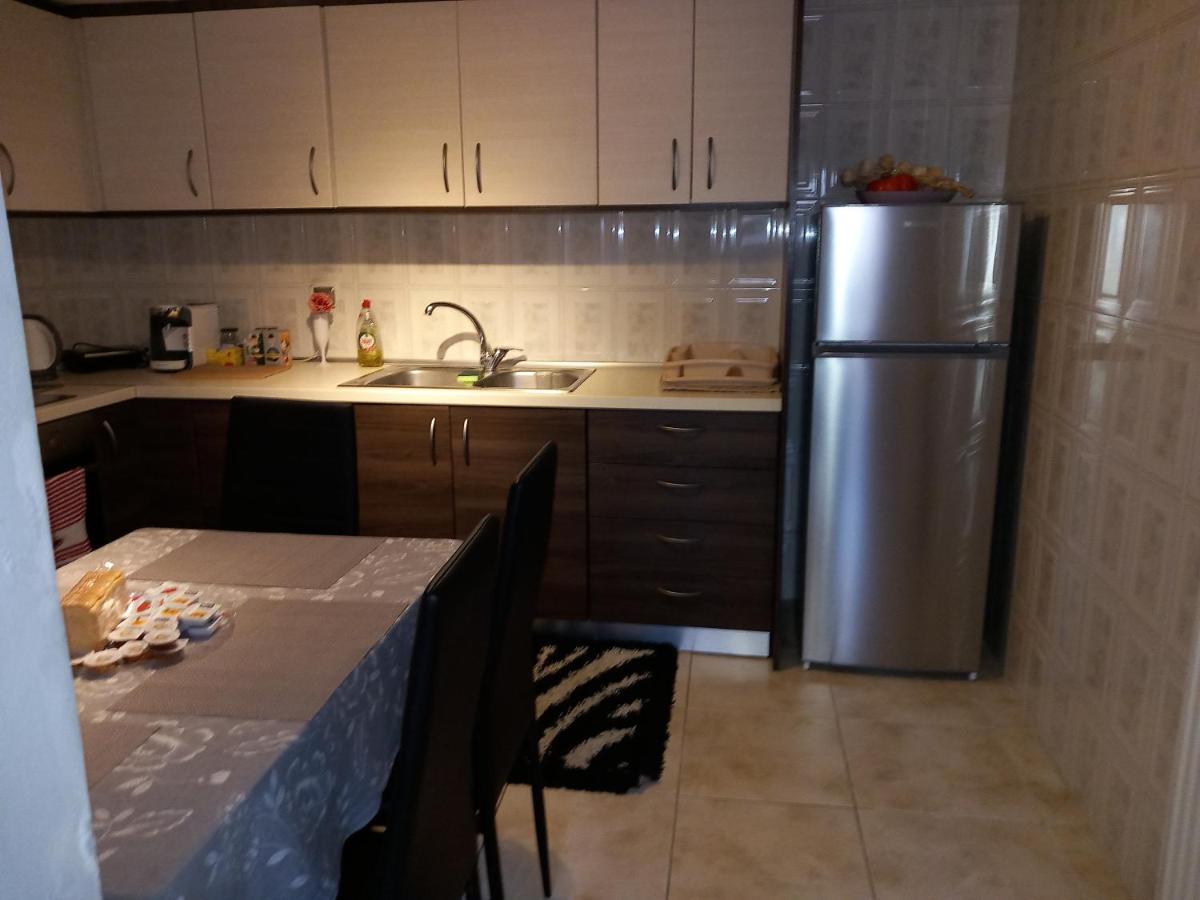 Apartamento Airport'S Close, Cozy Flat For 6 Persons Markópoulon Exterior foto